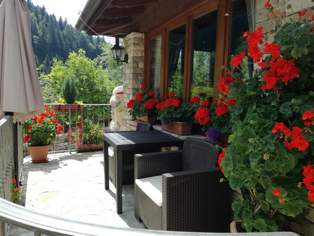 Гостьовий будинок Agriturismo Cornei Da Nadia Колліо Екстер'єр фото