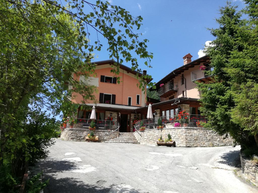 Гостьовий будинок Agriturismo Cornei Da Nadia Колліо Екстер'єр фото