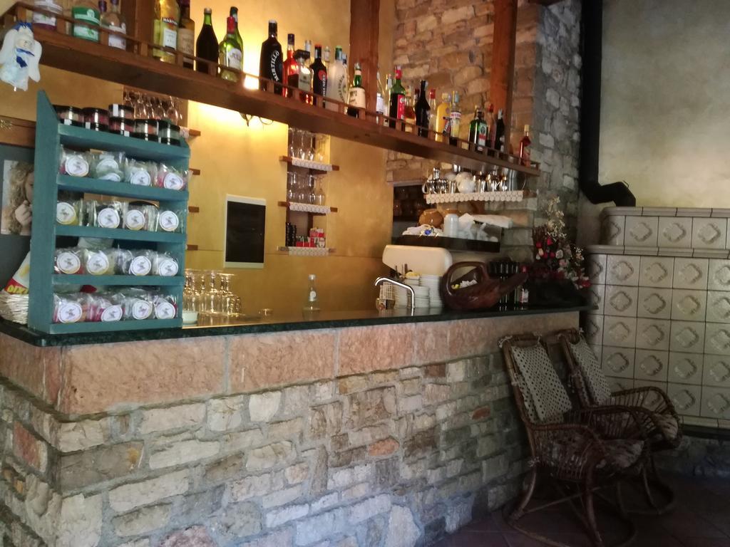 Гостьовий будинок Agriturismo Cornei Da Nadia Колліо Екстер'єр фото